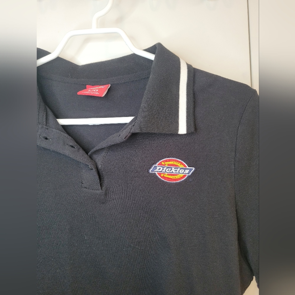 Dickies Black & White Collar Crop Shirt - Picture 2 of 4